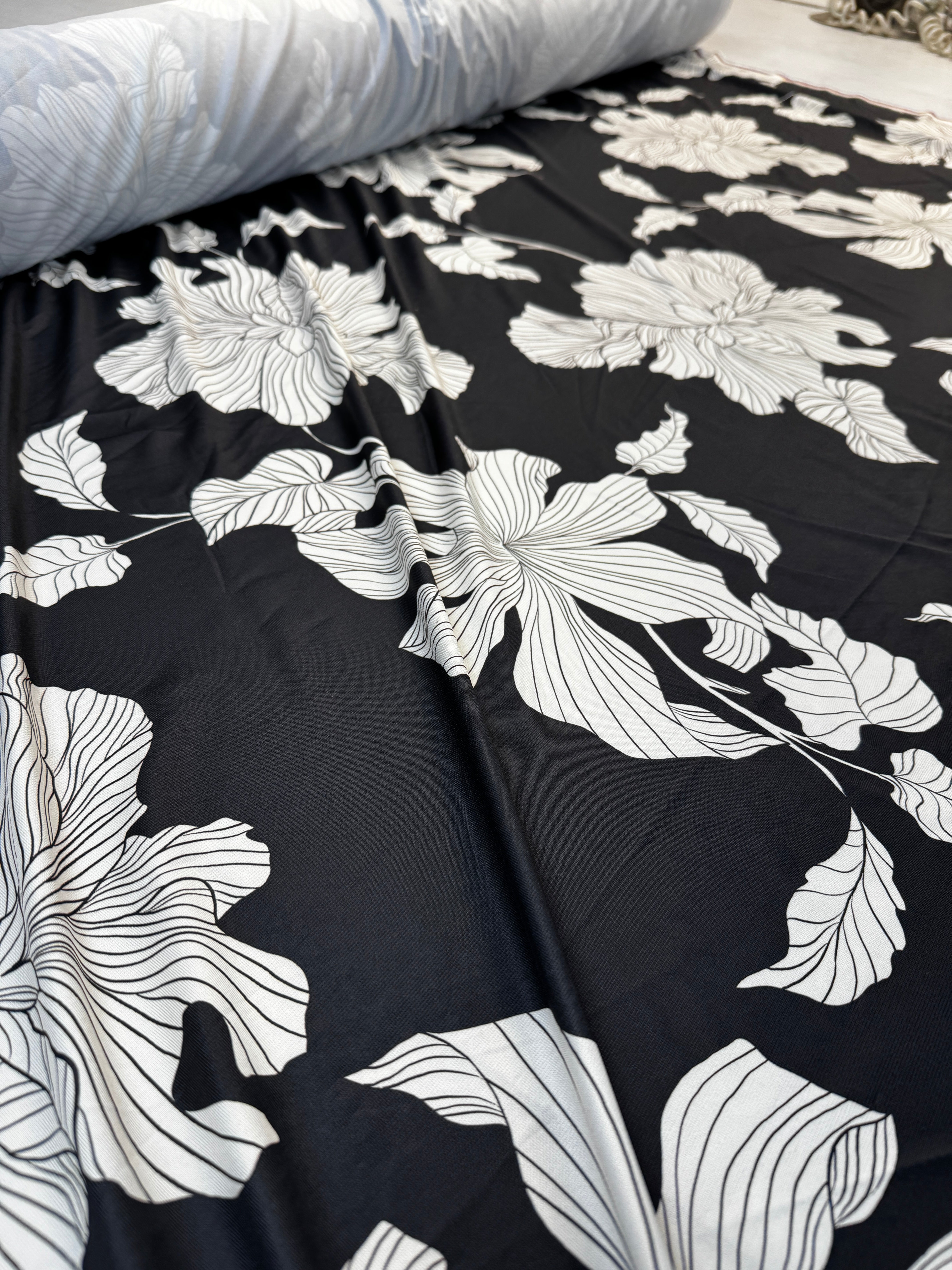 Black & White Floral Slinky Fabric – Soft Touch Stretch Jersey, 149cm Wide