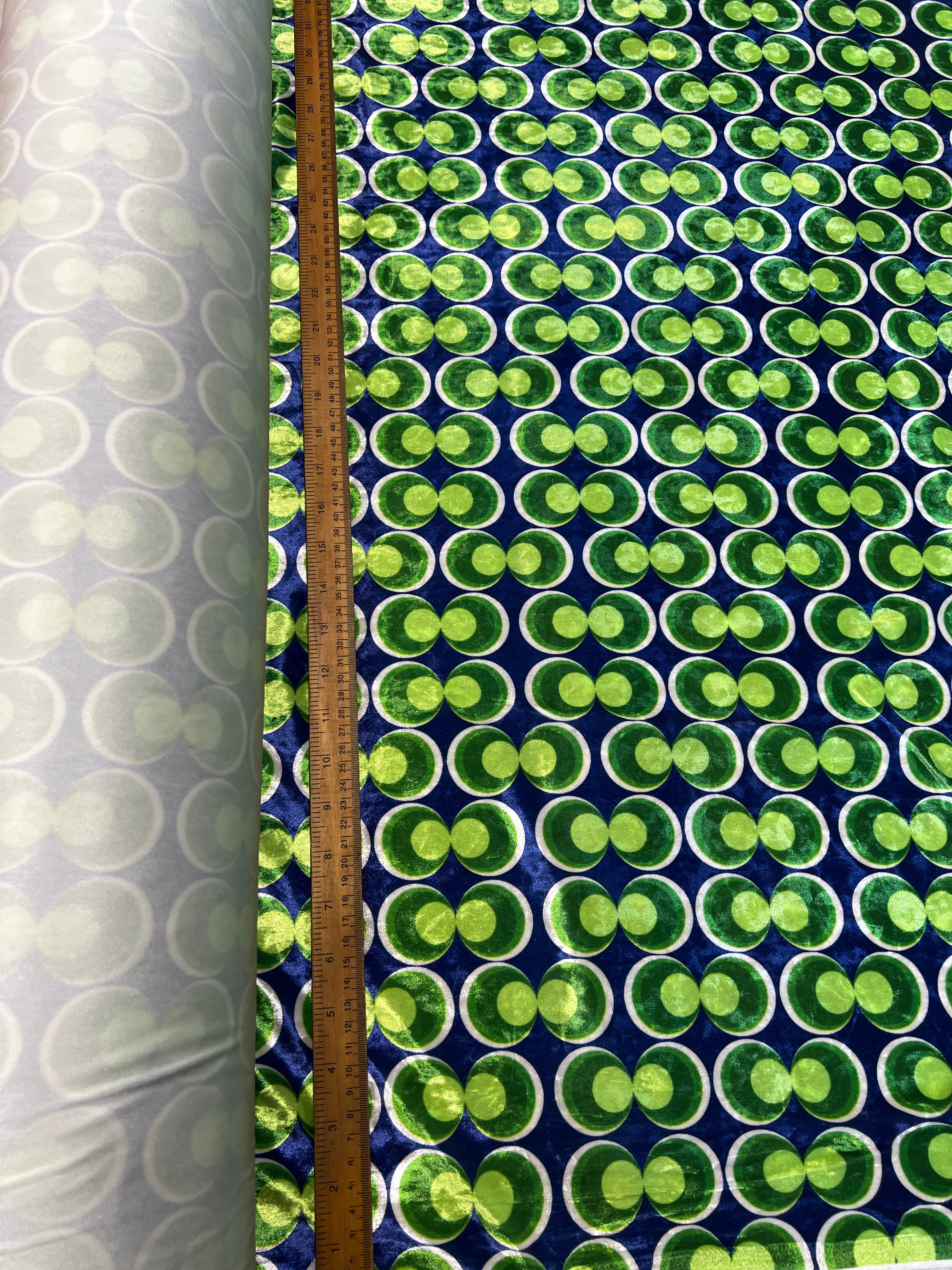 Blue & Green Retro Geometric Velvet Fabric – Circle Print Stretch Velvet, 148cm Wide