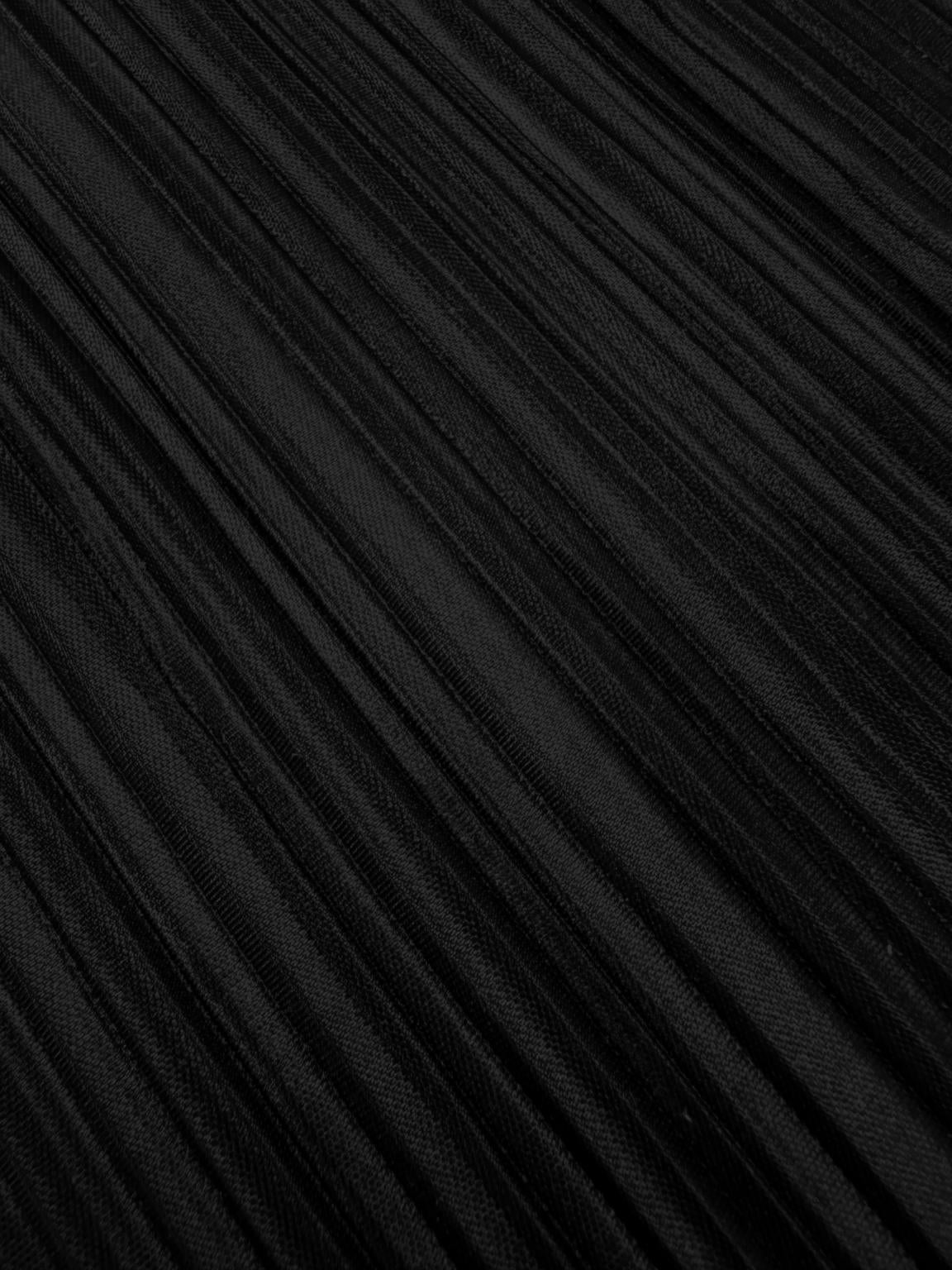 Black Plissé Fabric – Lightweight Pleated Polyester Fabric, 145cm Wide