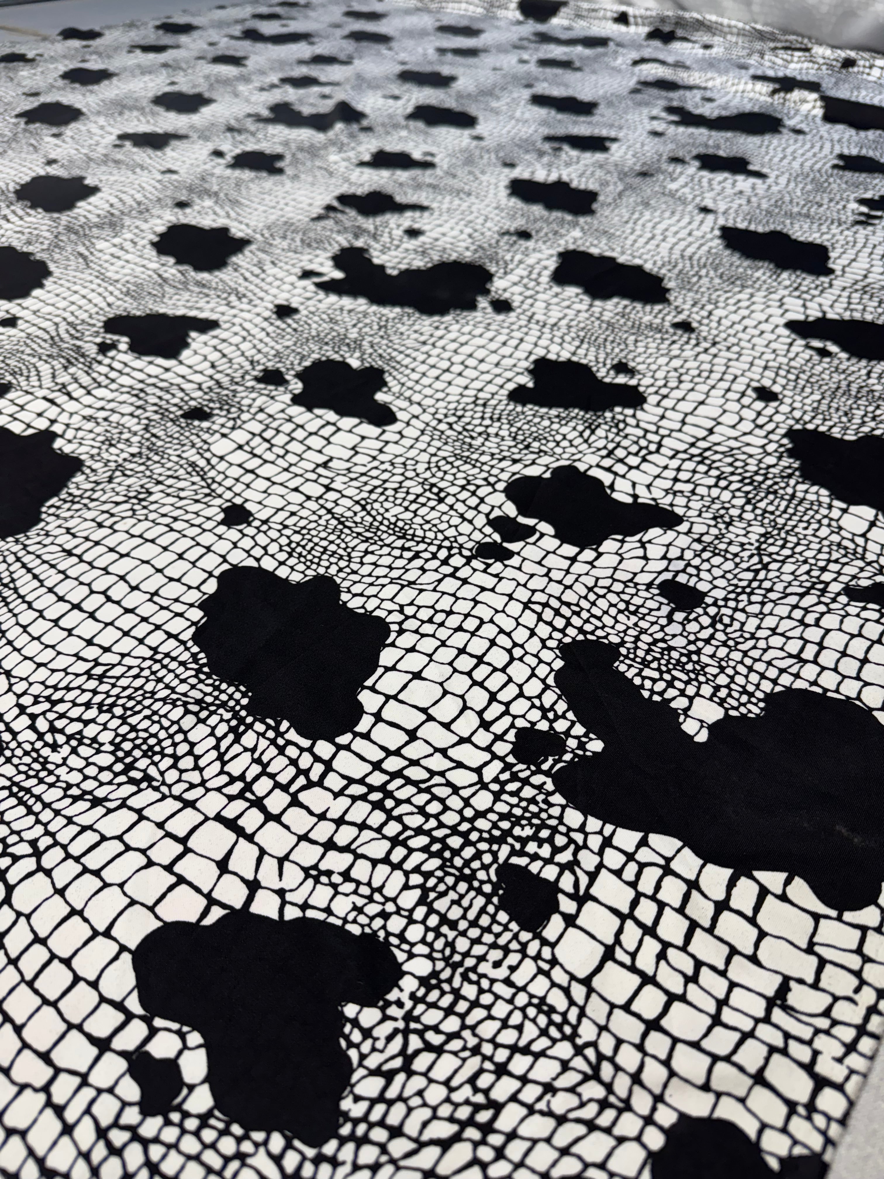Black & White Snakeskin Cow Print Stretch Fabric Jersey by the Metre 155cm