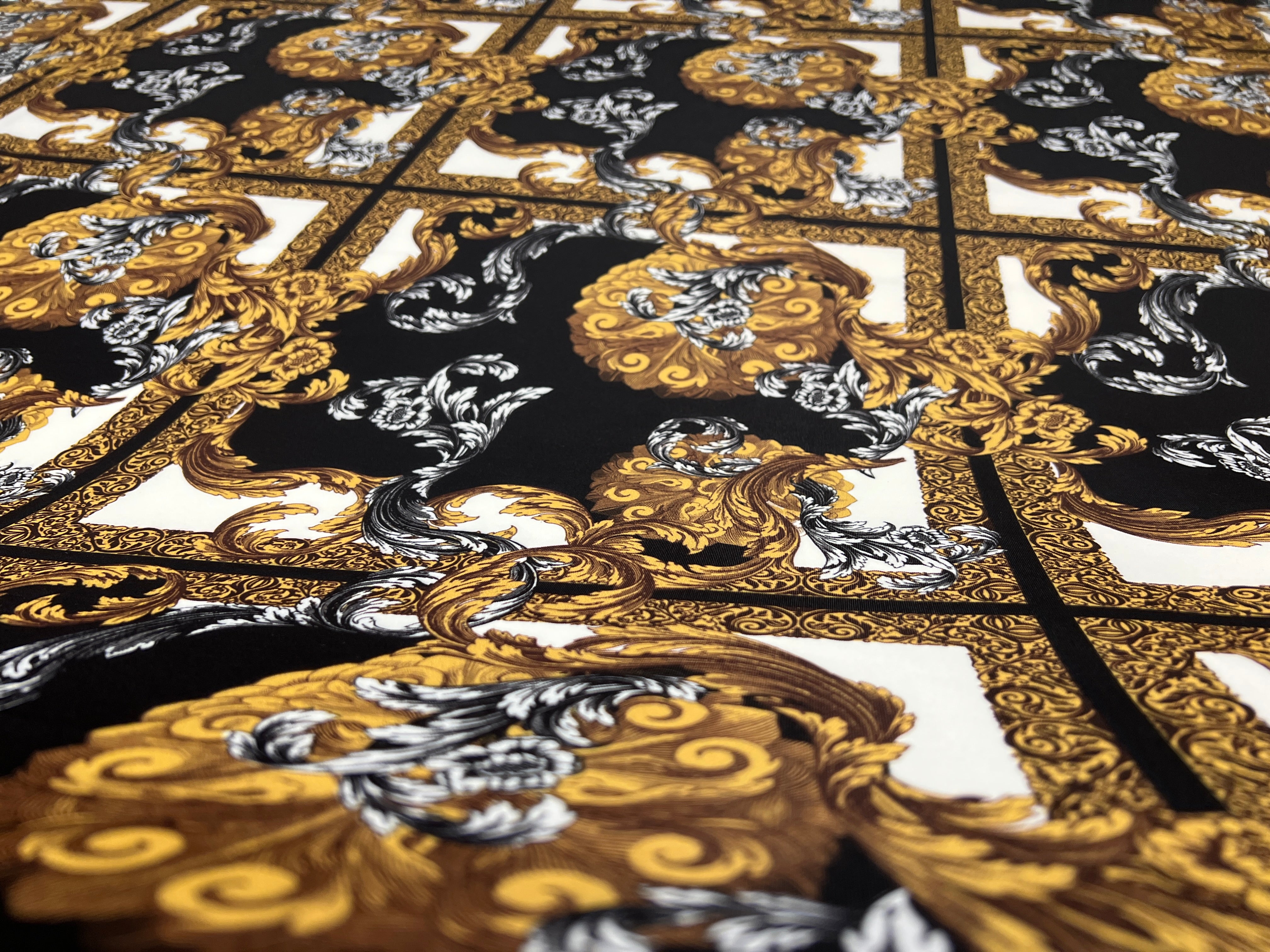 Dressmaking & Statement Fabric – Black & Gold Baroque Luxury Woven Fabric – 151cm