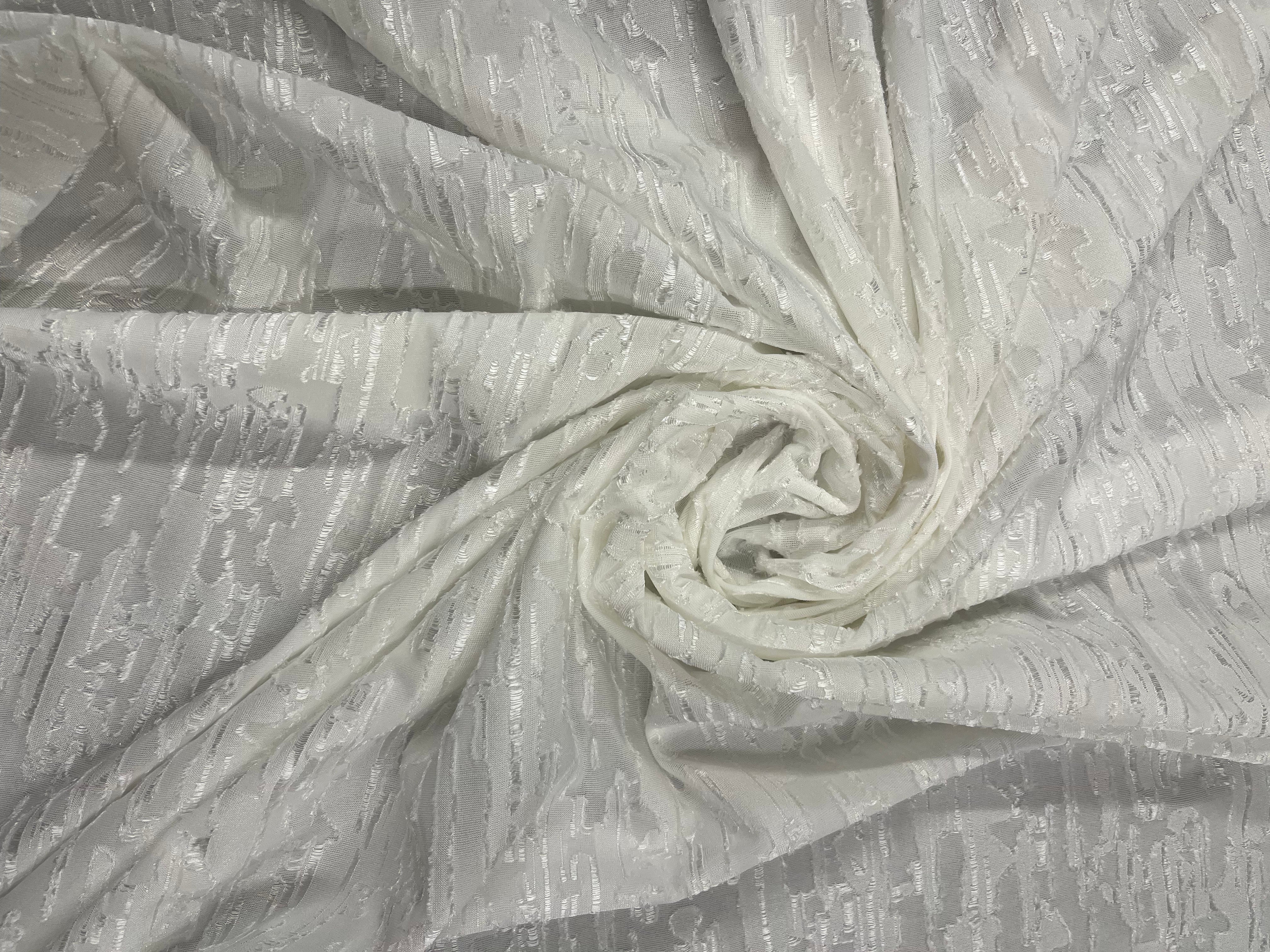 Dressmaking & Occasionwear Fabric – White Jacquard Textured Woven Fabric – 155cm