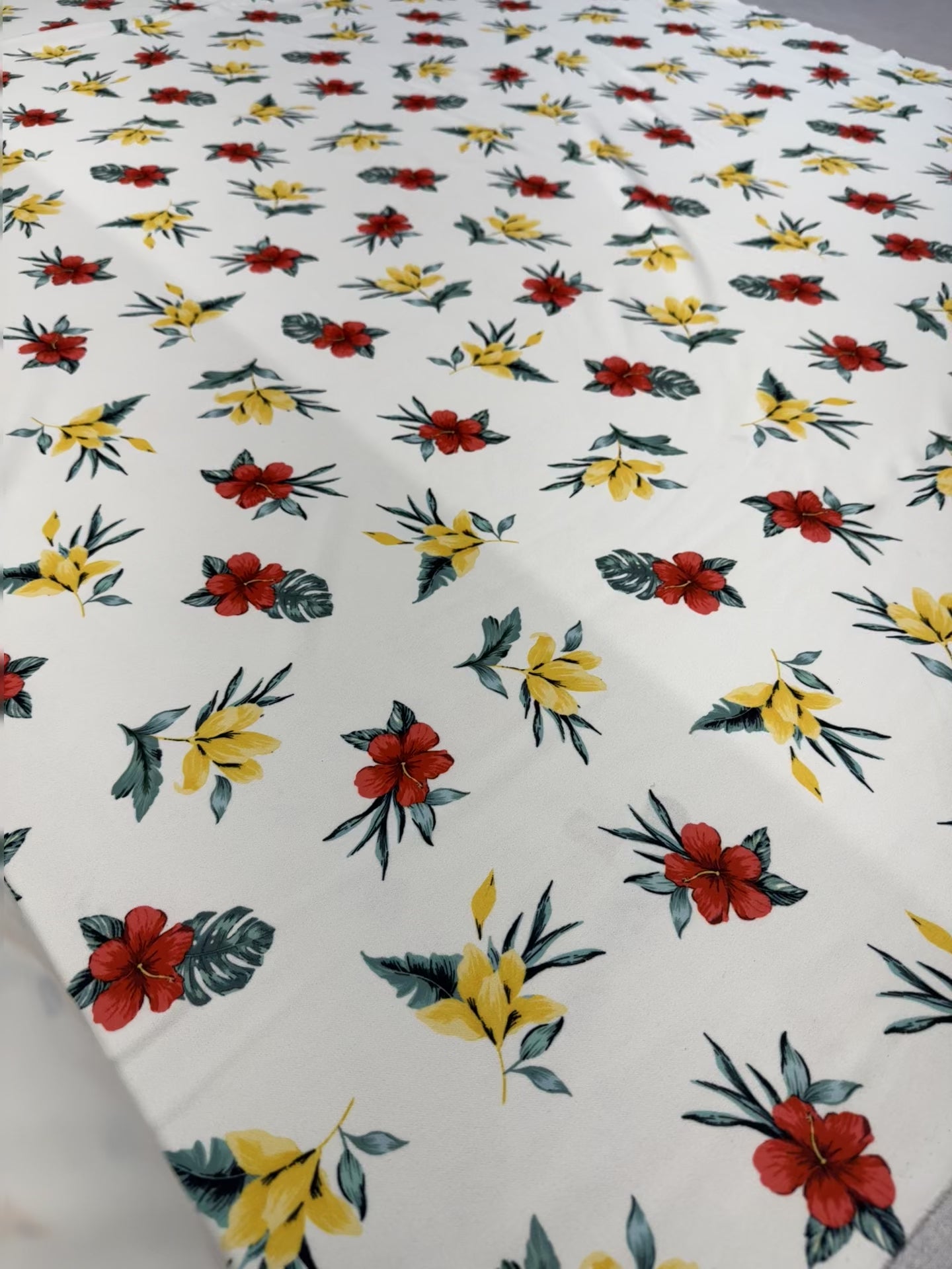 White Tropical Floral Fabric – 152cm – Red & Yellow Bloom Print