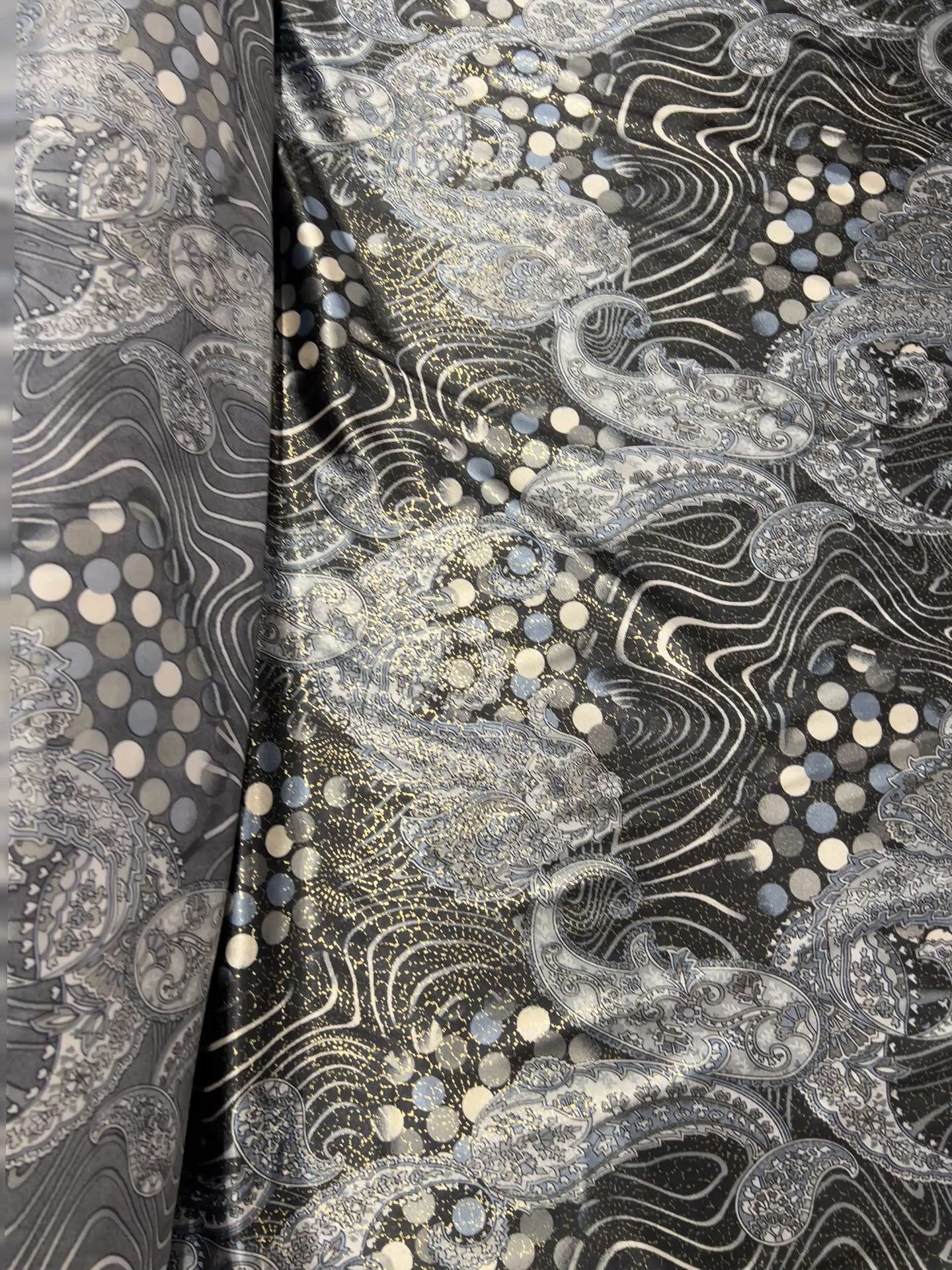 Dressmaking & Occasion Fabric – Metallic Paisley Satin with Silver & Blue Tones – 144cm