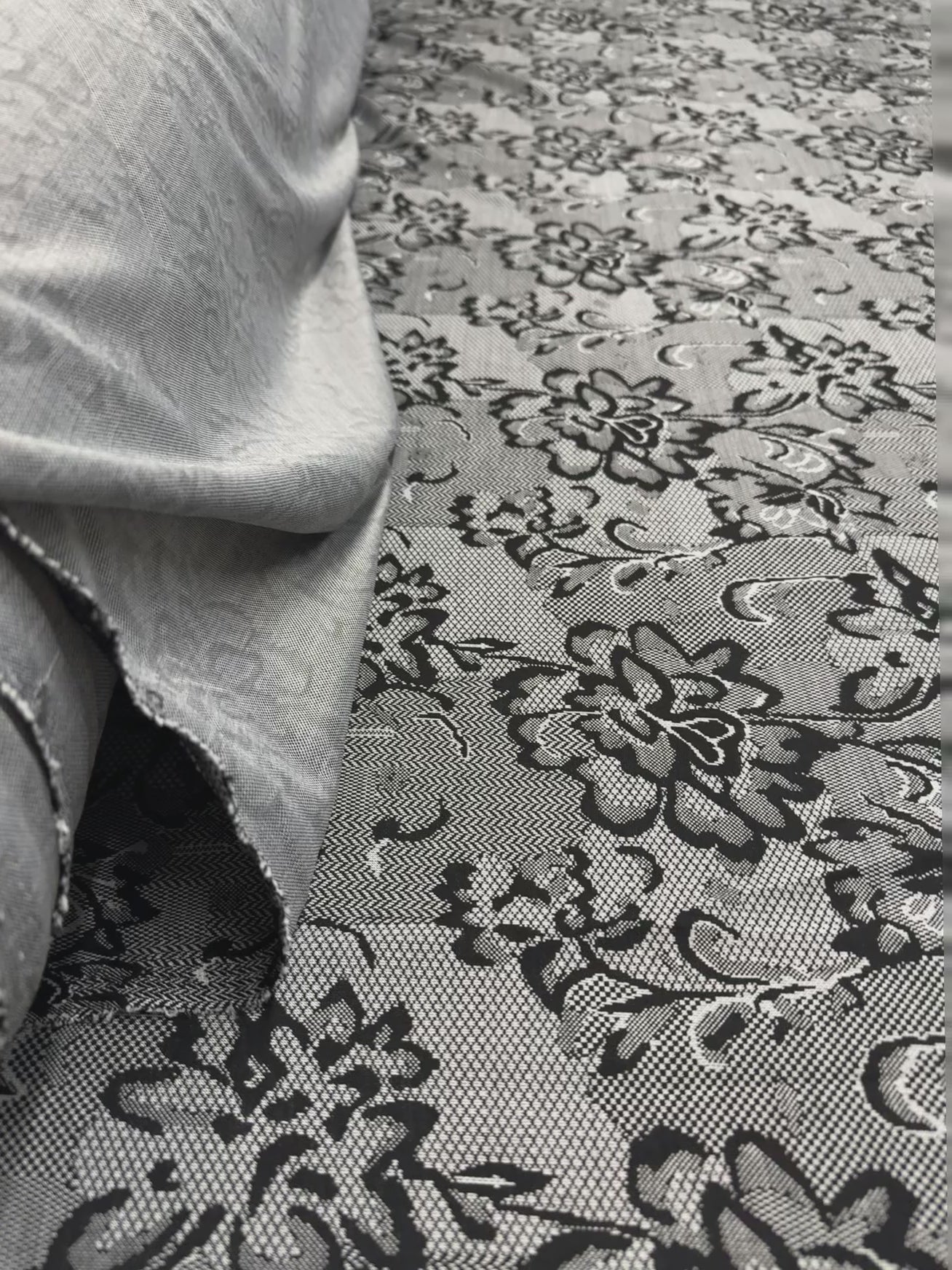 Black & White Textured Lace Print Jersey Dressmaking Fabric UK 153cm