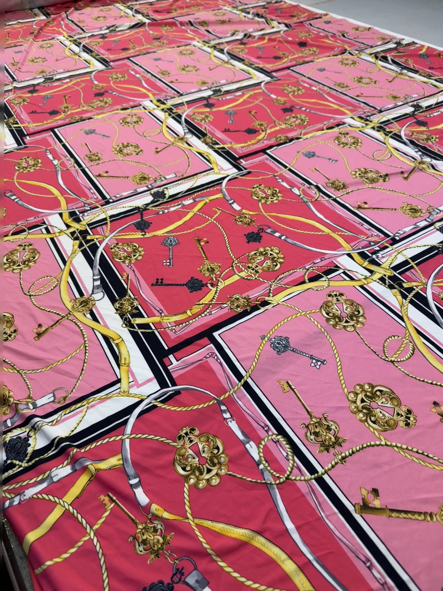Pink Red Gold Chain Key Print Fabric – 147cm – Luxe Scarf-Inspired Stretch Material