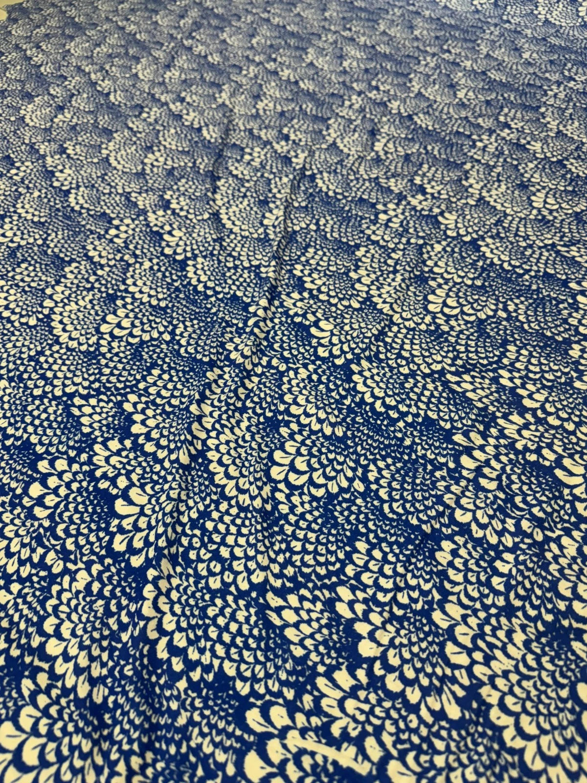 Blue & White Floral Spun Polyester Jersey Fabric – Scalloped Petal Print 158cm