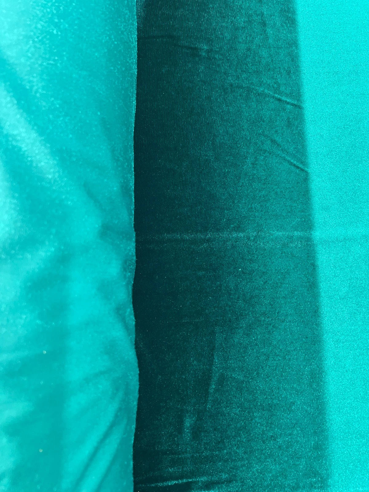 Stretch Velvet Fabric for Dresses, Loungewear & Costumes – Emerald Green, 152cm Wide